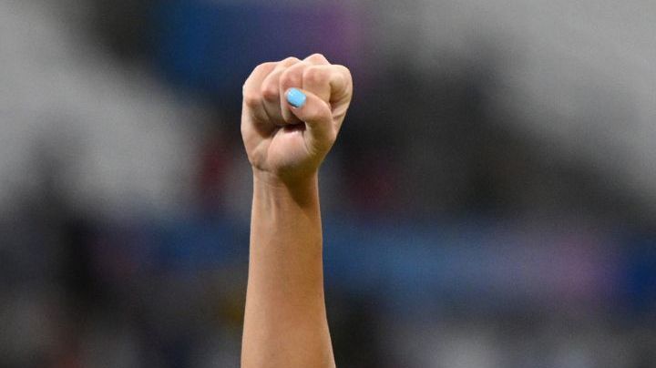 MARSEILLE, FRANCE - AUGUST 06: Gabi Portilho #18 of Team Brazil celebrates victory after the Women's semifinal match between Brazil and Spain during the Olympic Games Paris 2024 at Stade de Marseille on August 06, 2024 in Marseille, France. (Photo by Clive Mason/Getty Images)