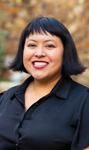 header-cynthia-fuentes