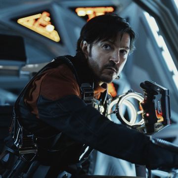 Diego Luna in Andor season 2