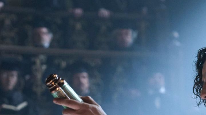 Oscar Isaac in Frankenstein