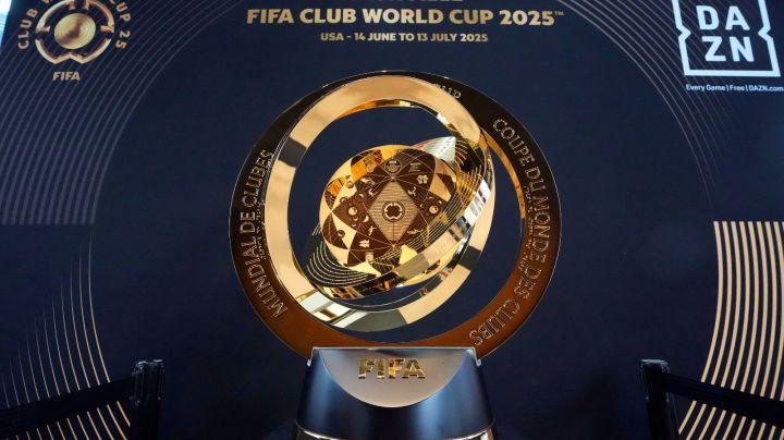 The FIFA Club World Cup soccer trophy is displayed for public viewing Friday, May 16, 2025, in Nashville, Tenn. The soccer trophy was displayed in Nashville as part of a tour before this summer's soccer tournament kicks off, with Nashville hosting three matches.(AP Photo/Mark Humphrey)