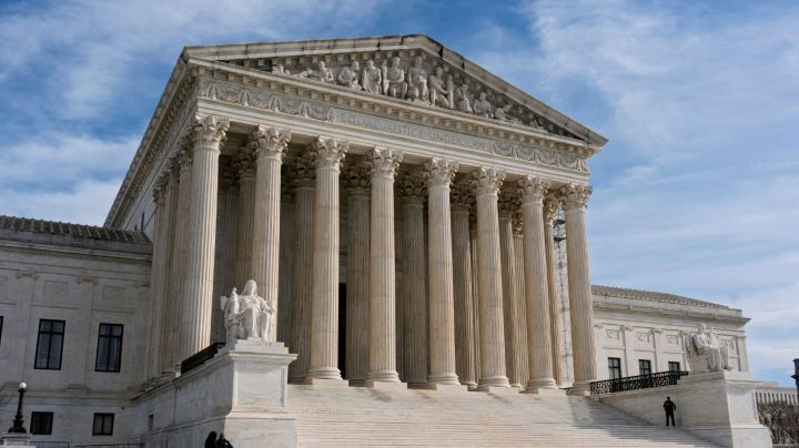 FILE - The Supreme Court is seen on Capitol Hill in Washington, Dec. 17, 2024. (AP Photo/J. Scott Applewhite, File)
