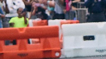 Over 9,000 fans gathered on San Juan’s iconic Puente Dos Hermanos to witness Puerto Rico’s first-ever Formula 1 demo run, led by adidas Originals, global icon Bad Bunny, and the Mercedes-AMG PETRONAS F1 Team.