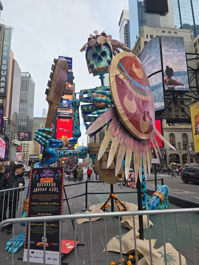guerrero in blue in times square