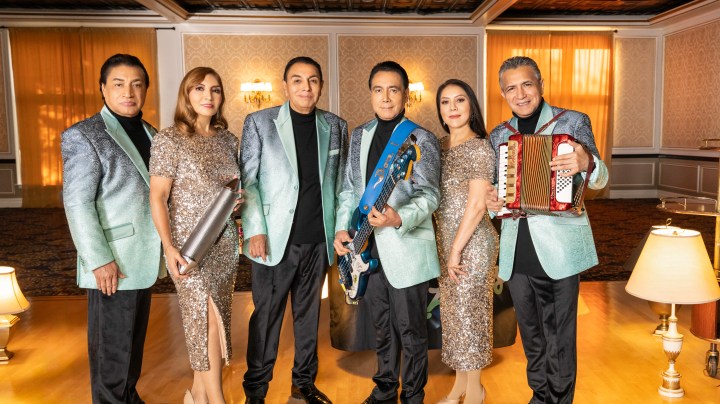 Los Ángeles Azules_Cumbia Sin Fronteras