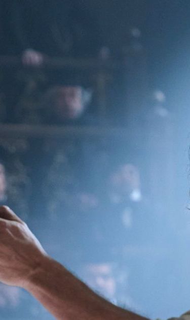 Oscar Isaac as Victor Frankenstein in “Frankenstein” directed by Guillermo del Toro. Photo Credit: Ken Woroner / Netflix