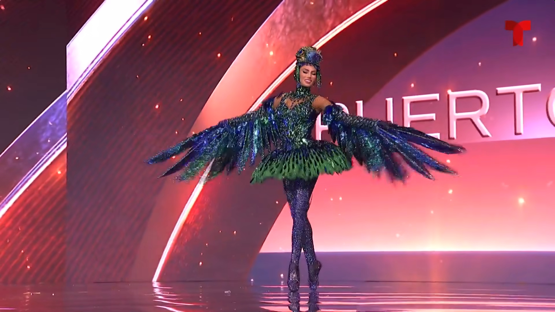 The Internet is Obsessed with Miss Puerto Rico National Costume at Miss Universe 2025