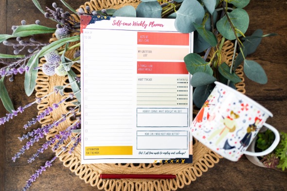 Self-care Weekly Planner by Almadê