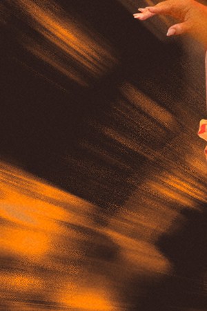 Photo by Chris Pizzello/Invision/AP. Art by Alan Lopez for Remezcla