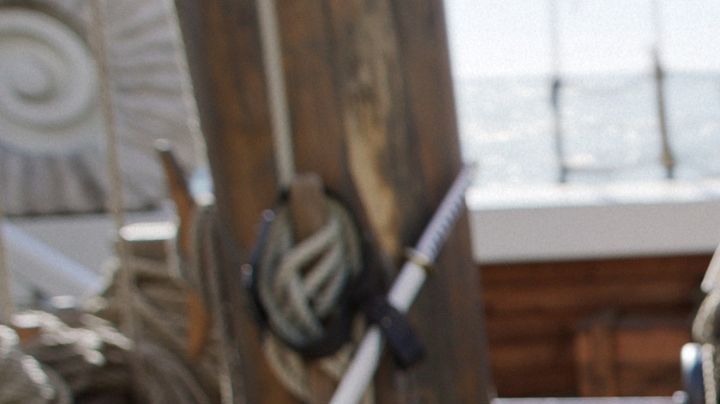 One Piece. (L to R) Taz Skylar as Sanji, Mackenyu as Roronoa Zoro, Iñaki Godoy as Monkey D. Luffy, Jacob Romero as Usopp, Emily Rudd as Nami in season 2 of One Piece. Cr. Courtesy Of Netflix © 2026