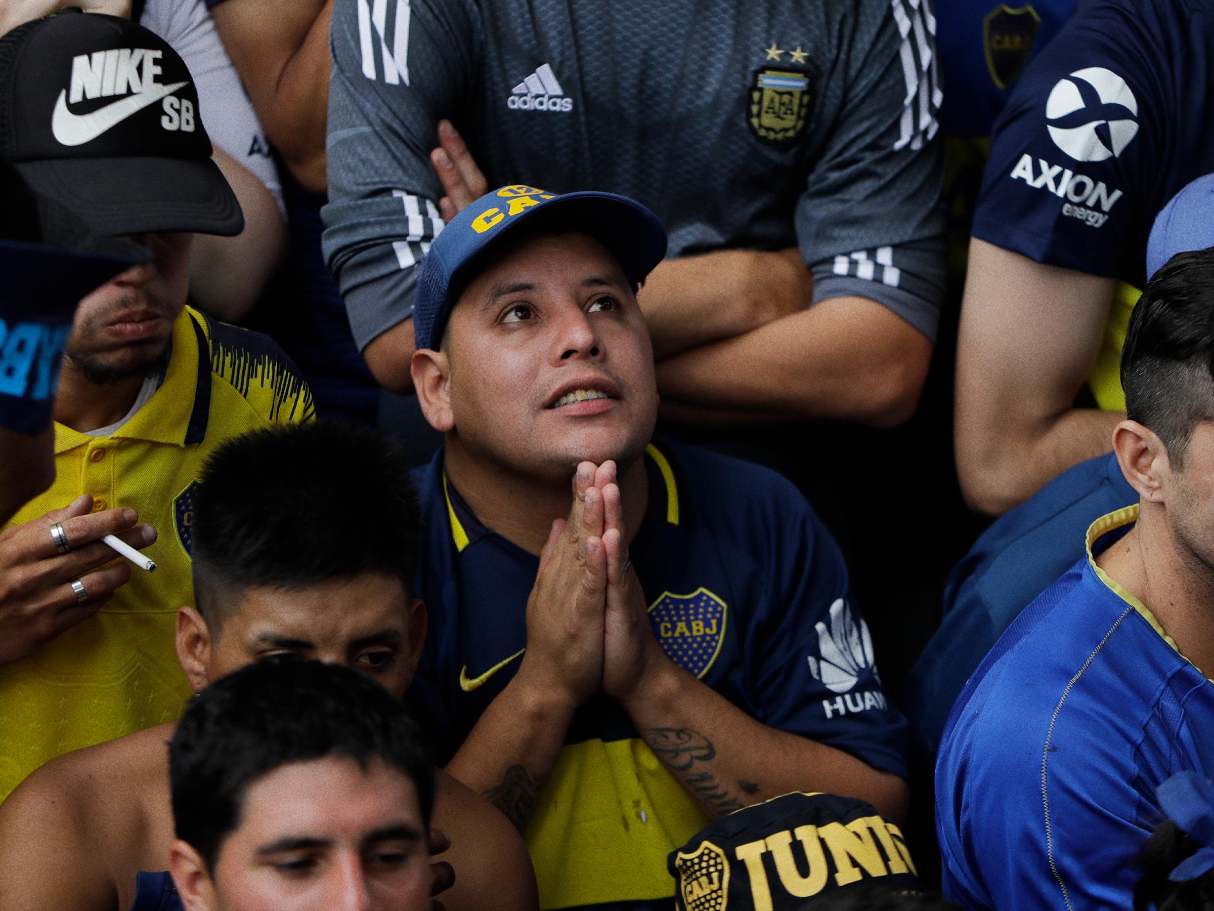 La Fé y el Fútbol: faith, ritual, and superstition in Latin American Fútbol culture.