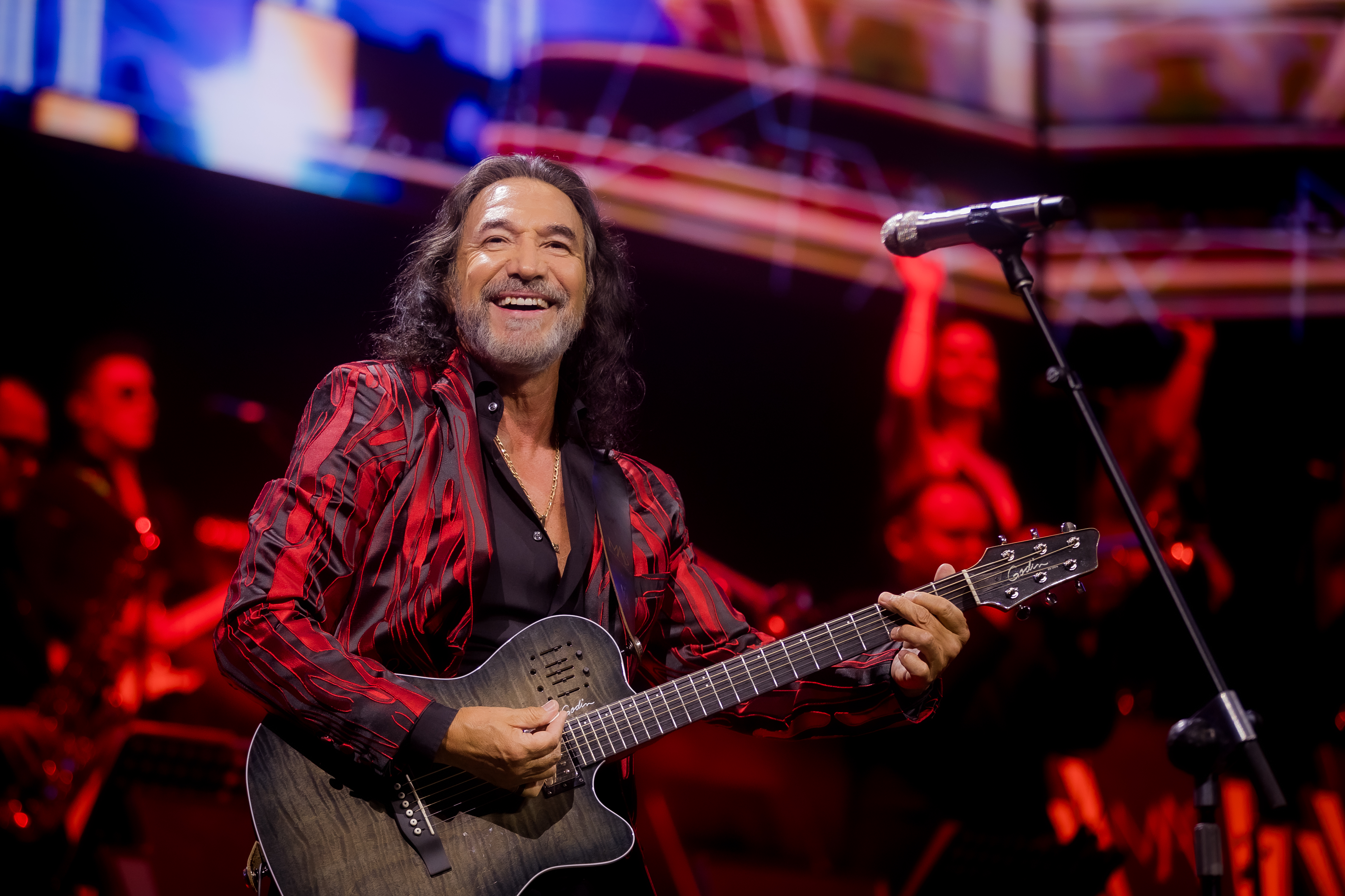 Marco Antonio Solís Reveals U.S. Dates for ‘Tour Gratitud 2026’