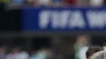 Title: APTOPIX Argentina England WCup Soccer Image ID: 26196771757101 Article: Argentina's Giovani Lo Celso holds a banner with the words "The Malvinas are Argentine", referring to the Falkland Islands, while teammate Argentina's Nicolas Otamendi gestures to him, at the end of the World Cup semifinal soccer match between England and Argentina in Atlanta, Wednesday, July 15, 2026. (AP Photo/Rebecca Blackwell)