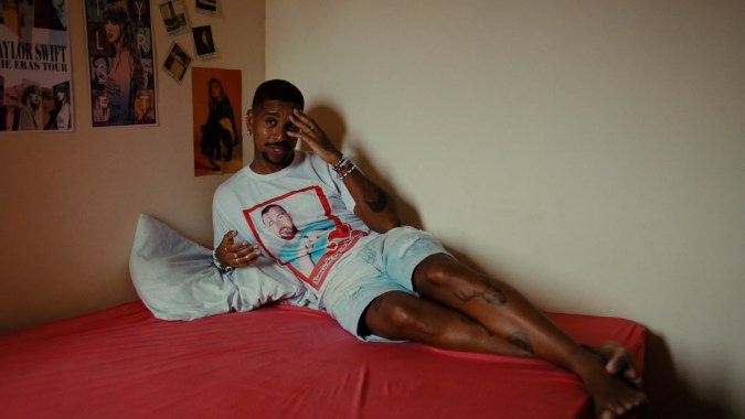 still from come to Brazil
